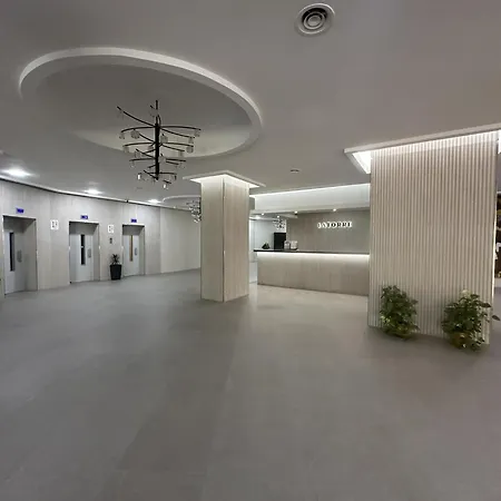 Апартаменти La Colina Nest Торремолінос