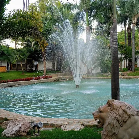 アパート La Colina Nest